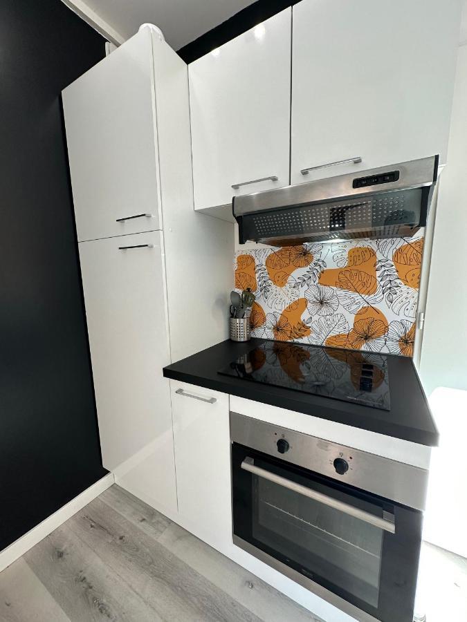 Apartment L'ensoleille - Classe 2 Etoiles - Nay Centre - *